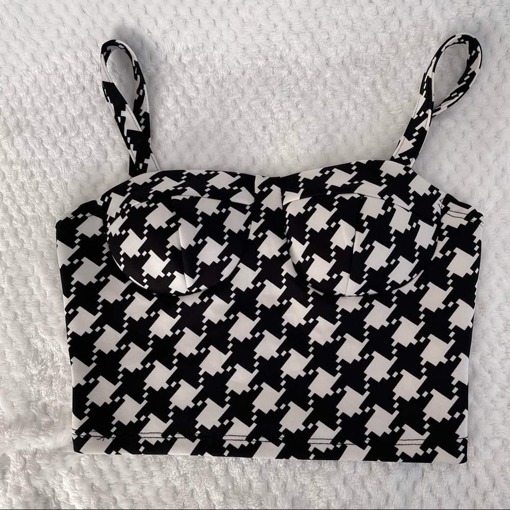 Foreign Exchange Houndstooth crop top